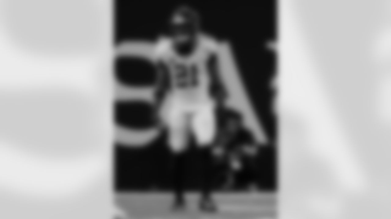 Check out the game action photos from the New Orleans Saints game against the New York Jets for Week 16 of the 2025 NFL season on Dec. 21, 2025 at the Caesars Superdome.