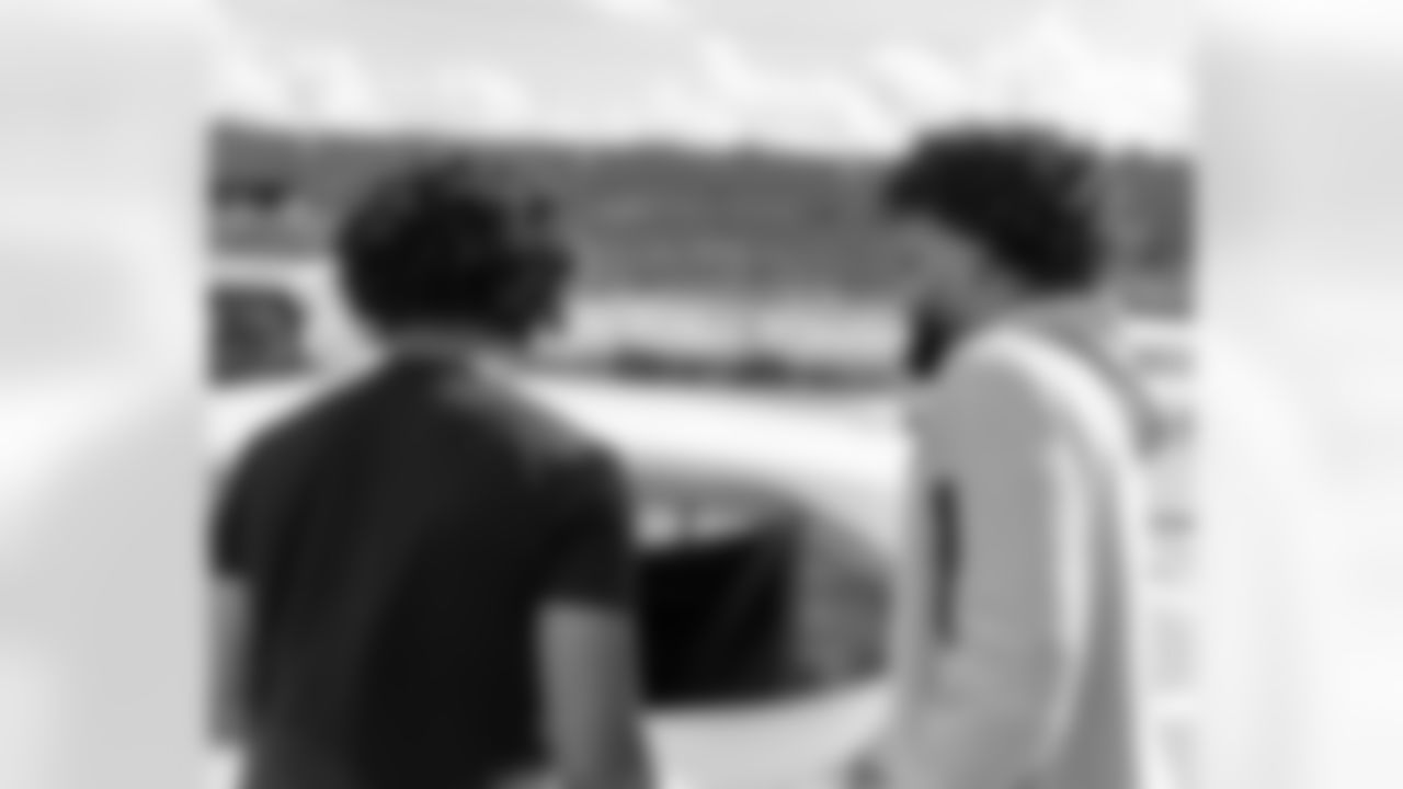 Chris Olave and The Olave Family Foundation volunteered with Lighthouse Nola and Second Harvest Food Bank for their Thanksgiving turkey drive through on Nov. 25, 2025.