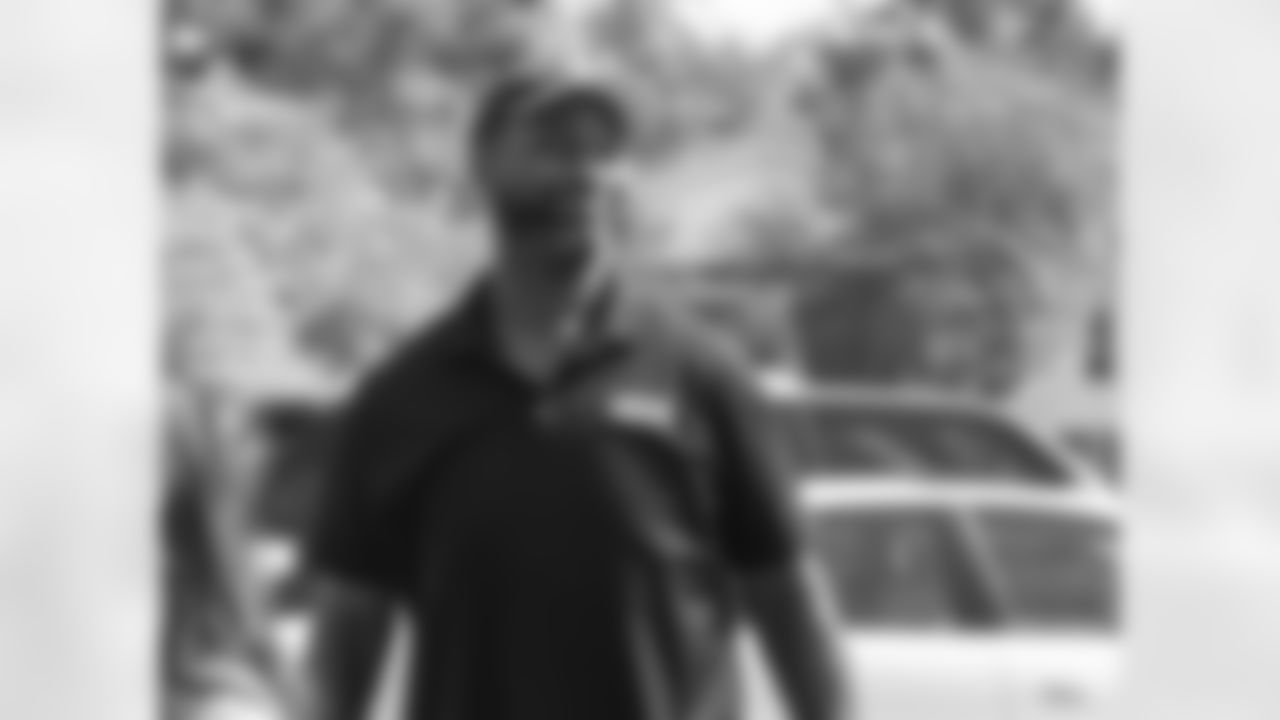 New Orleans Saints legend Daryl Terrell and the New Orleans Saints visited Franco's in Mandeville on Thursday, May 30, 2024 to lead a Play Football Experience for the campers.