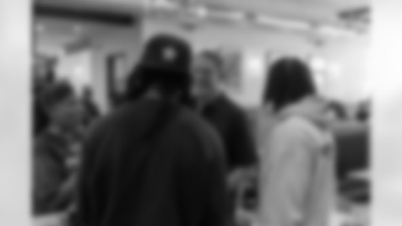 New Orleans Saints welcomed the Paris Musketeers to New Orleans as the group participated in a guided walking tour and meeting with the French Consulate on November 20, 2025.