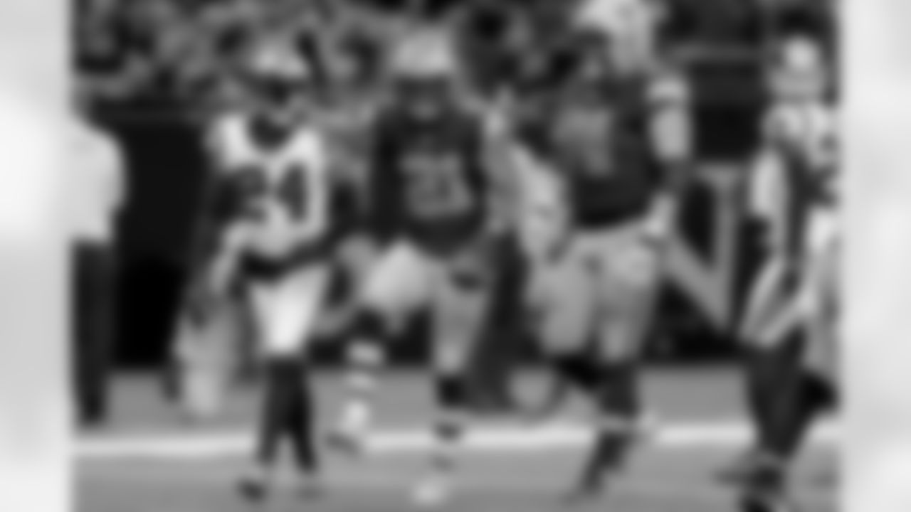 Check out photos of New Orleans Saints running back Jamaal Williams in action throughout the 2023 NFL season.