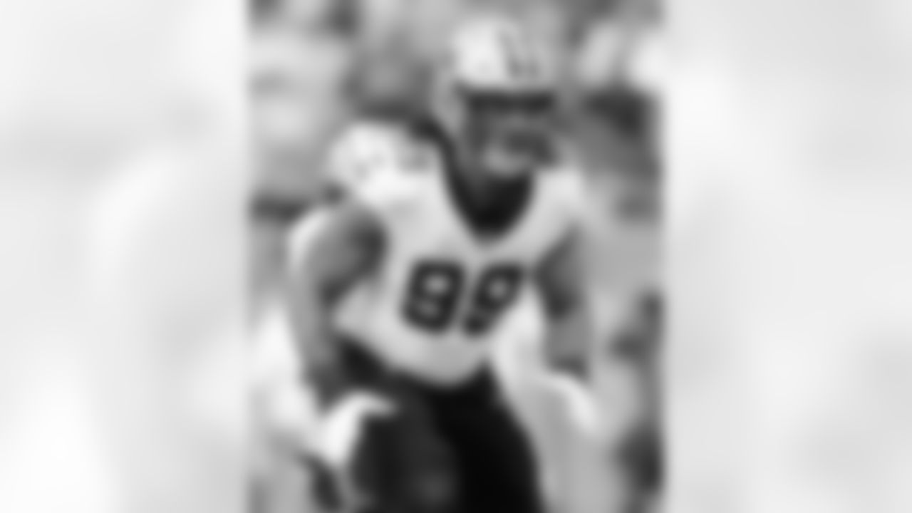 Check out the game action photos from the New Orleans Saints game against the Tennessee Titans for Week 17 of the 2025 NFL season on Dec. 28, 2025 at Nissan Stadium.