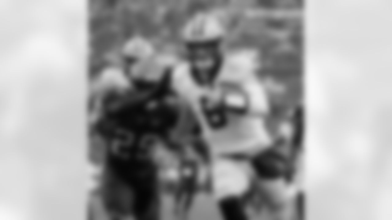 Check out the best photos of the New Orleans offense in their game against the Tampa Bay Buccaneers for Week 14 of the 2025 NFL season on Dec. 7, 2025 at Raymond James Stadium.