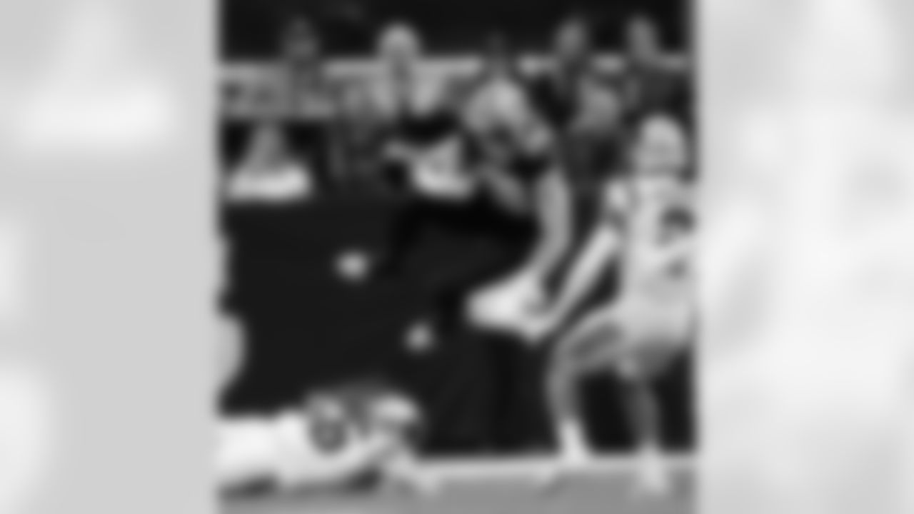 Check out the game action photos from the New Orleans Saints game against the Carolina Panthers for Week 15 of the 2025 NFL season on Dec. 14, 2025 at the Caesars Superdome.