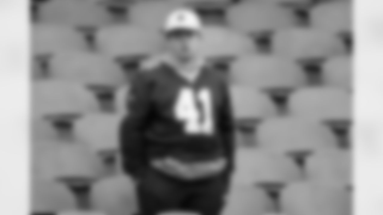 Check out the fan photos from the New Orleans Saints game against the Chicago Bears for Week 7 of the 2025 NFL season on Oct. 19, 2025 at Soldier Field.