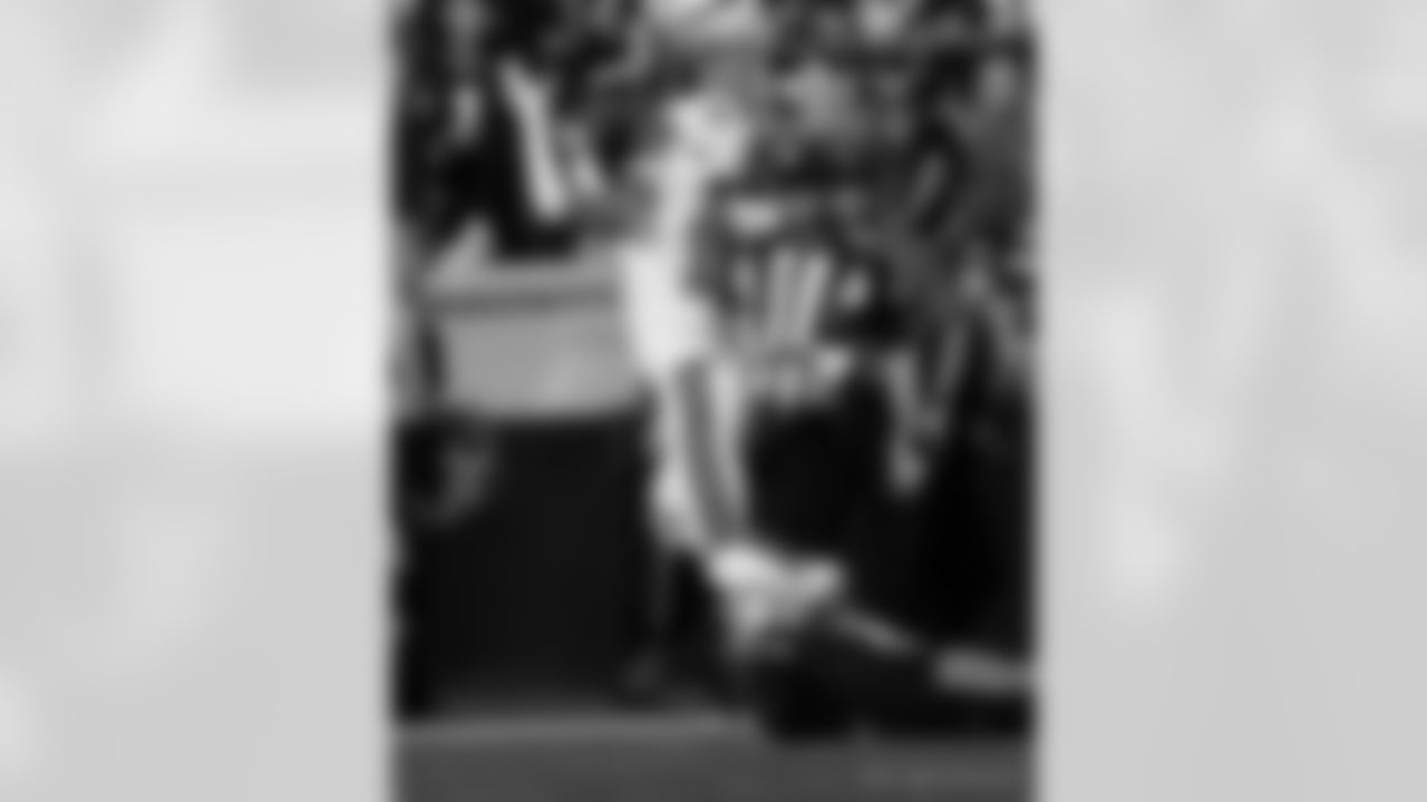 Check out the game action photos from the New Orleans Saints game against the Carolina Panthers for Week 10 of the 2025 NFL season on Nov. 9, 2025 at Bank of America Stadium.