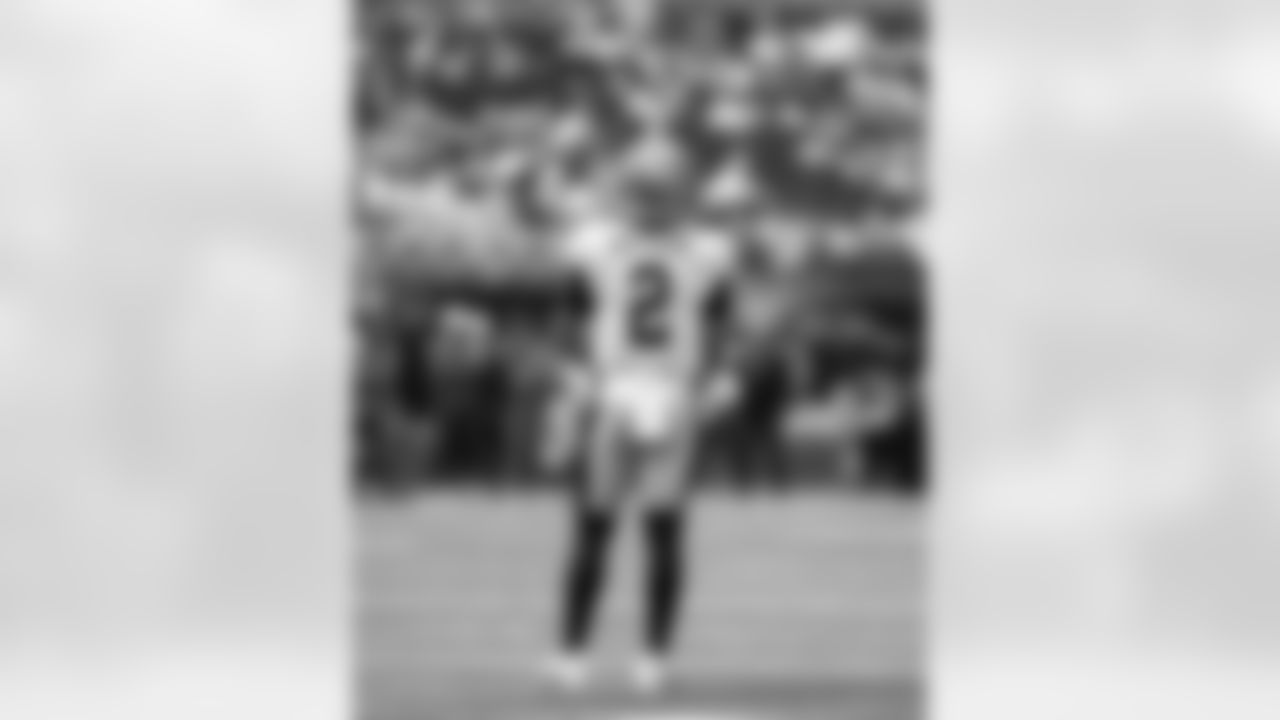 Check out the game action photos from the New Orleans Saints game against the Los Angeles Chargers in Week 1 of the 2025 NFL preseason.