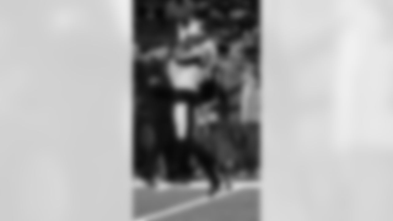 Check out the pregame photos from the New Orleans Saints game against the New York Jets for Week 16 of the 2025 NFL season on Dec. 21, 2025 at the Caesars Superdome.