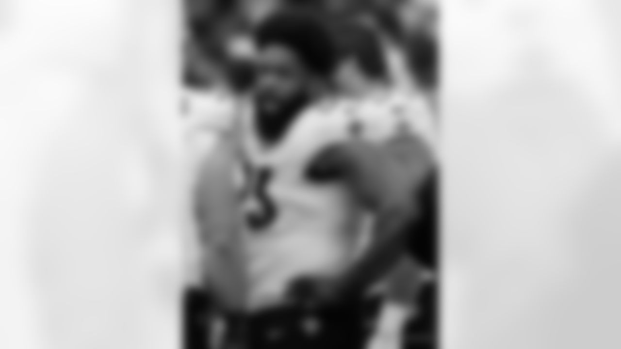 Check out the game action photos from the New Orleans Saints game against the Tennessee Titans for Week 17 of the 2025 NFL season on Dec. 28, 2025 at Nissan Stadium.