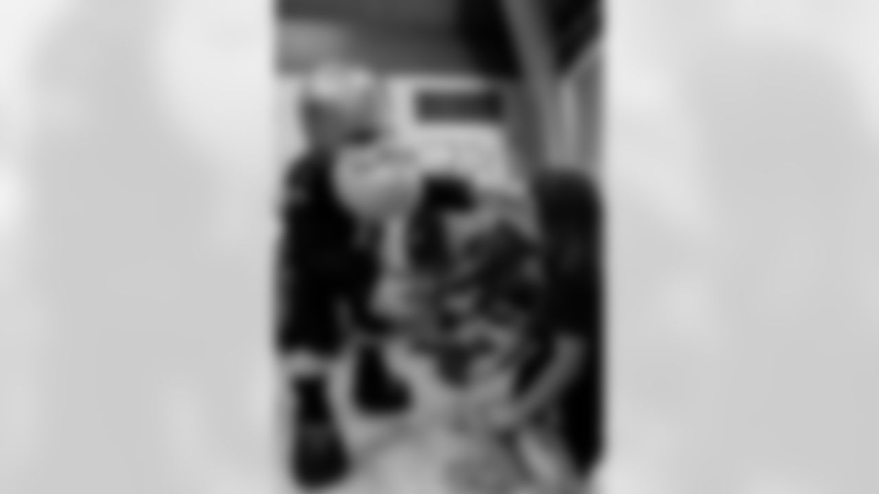 New Orleans Saints defensive end Cam Jordan joined students at Clancy Elementary School to unveil the school's new computer lab with new tech equipment and office supplies courtesy of Cox on Tuesday, Nov. 4, 2025.