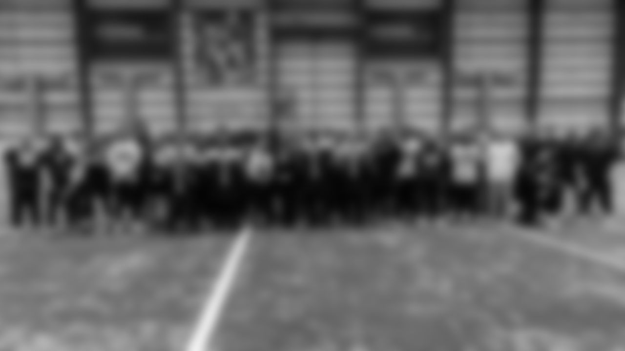 New Orleans Saints owner Gayle Benson honored four NOPD heroes during Saturday's walkthrough practice on January 3, 2026. Mrs. Benson, head coach Kellen Moore, and Saints players honored their response, service, and sacrifice during the Jan. 1 attacks on Bourbon Street.