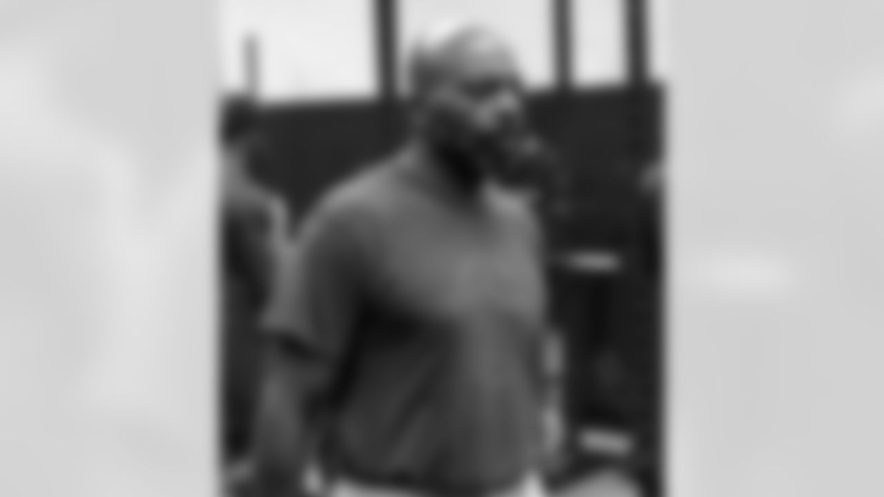 The New Orleans Saints honor Wallace Foster of Riverdale High School as our latest High School Coach of the Week.