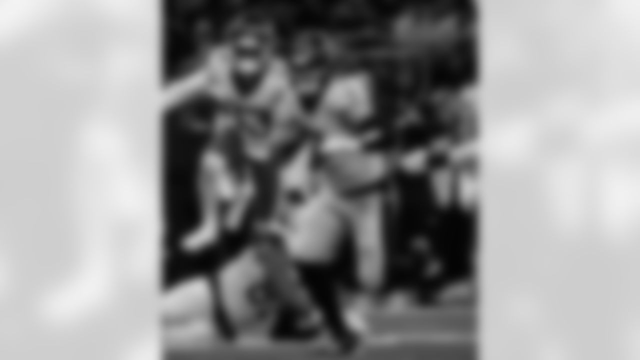 Check out the game action photos from the New Orleans Saints game against the New York Jets for Week 16 of the 2025 NFL season on Dec. 21, 2025 at the Caesars Superdome.