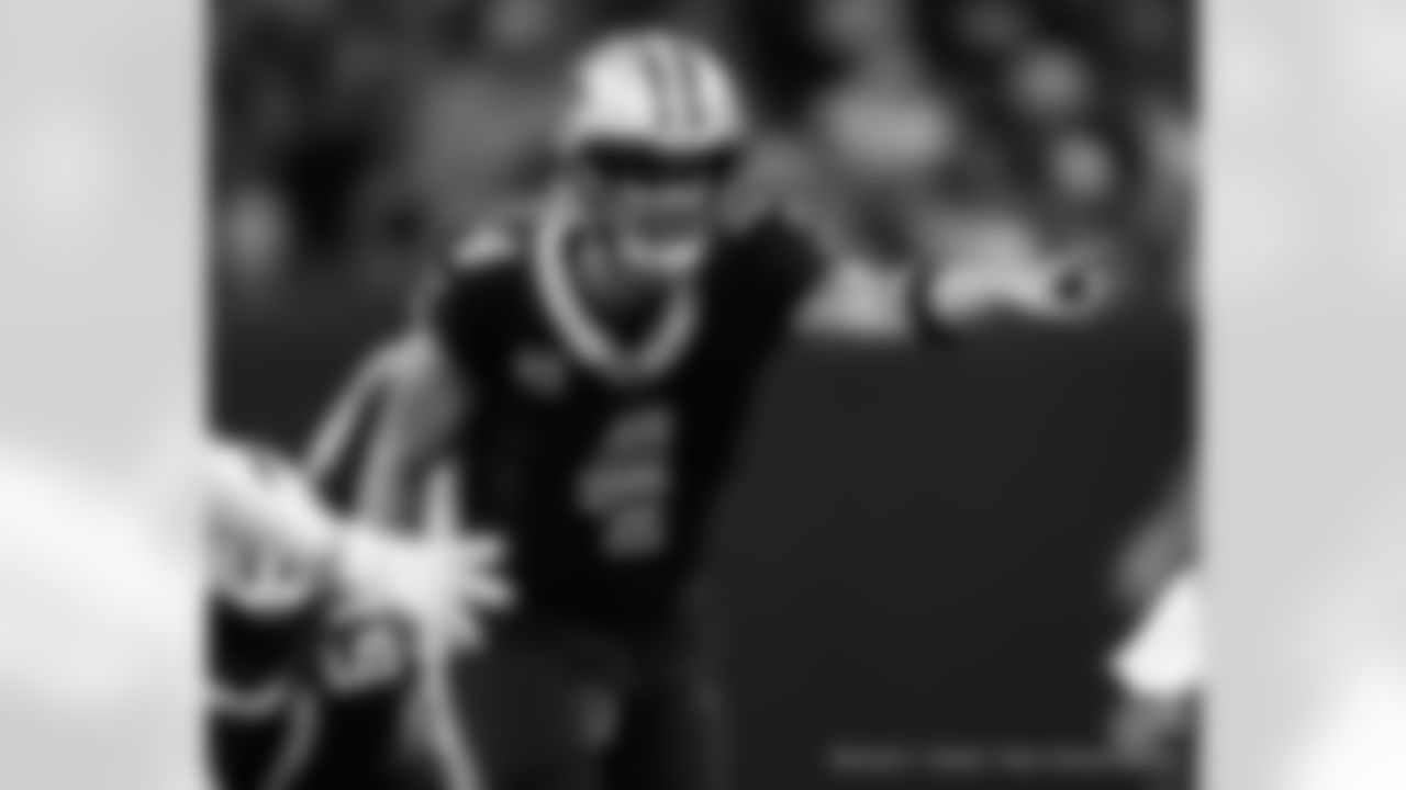 Check out the game action shots from the New Orleans Saints game against the Chicago Bears in Week 9 of the 2023 NFL season.
