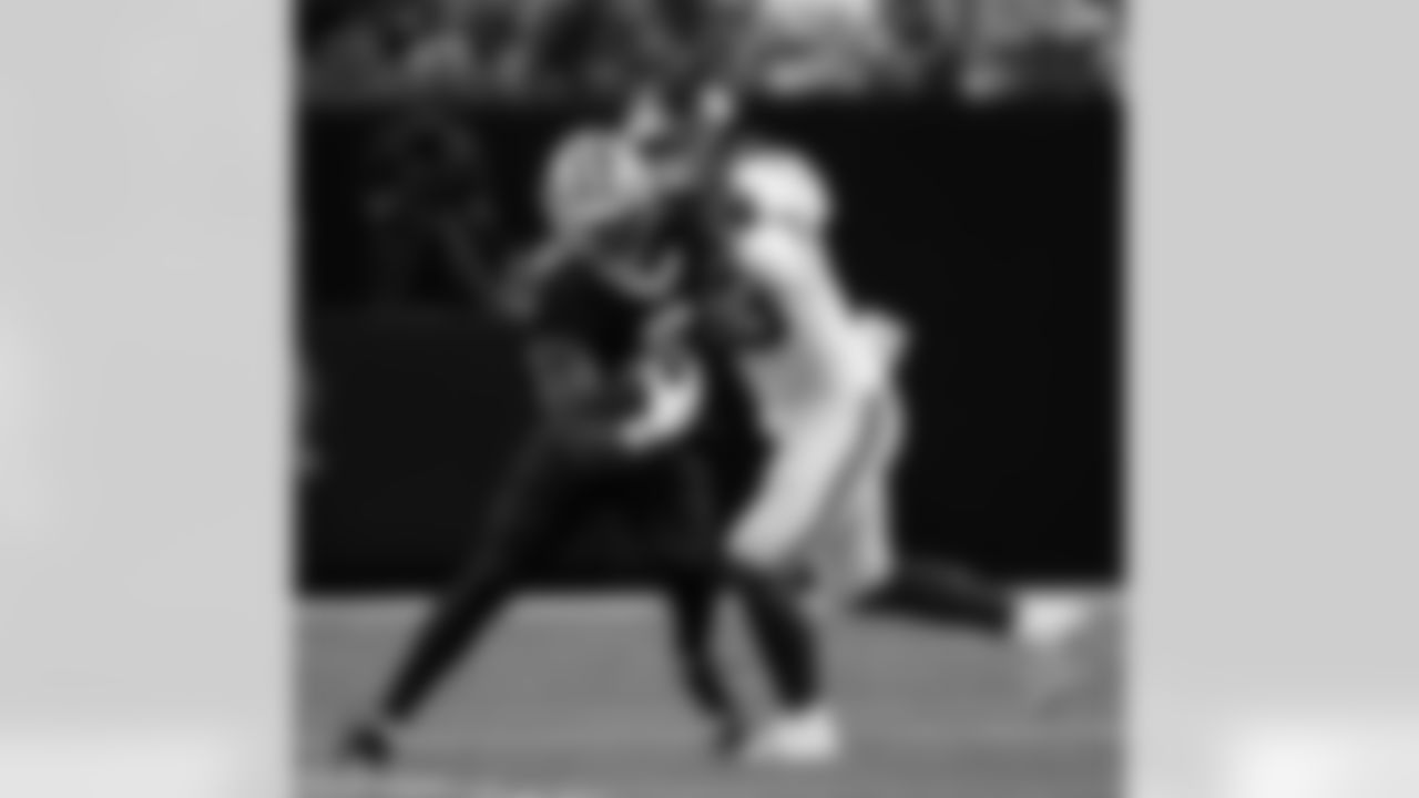 Check out the game action photos from the New Orleans Saints game against the New York Giants for Week 5 of the 2025 NFL season on Oct. 5, 2025 at Caesars Superdome.