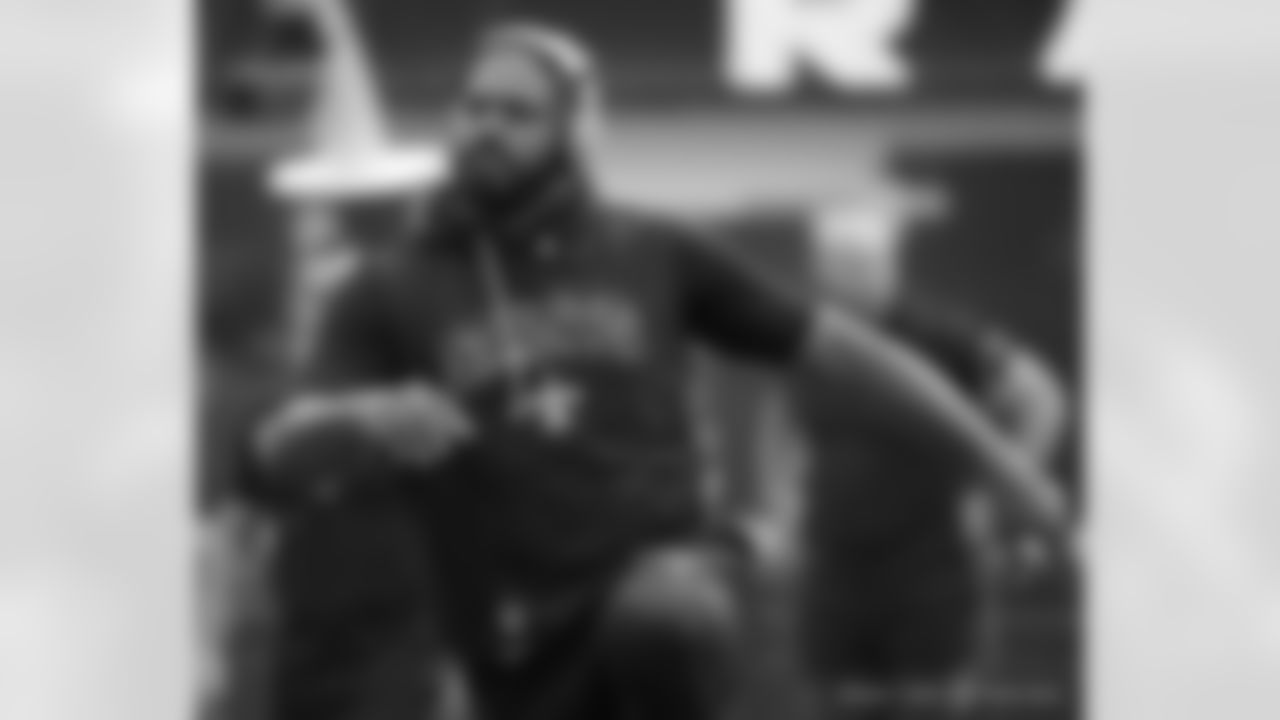 Check out the pregame photos from the New Orleans Saints game against the Los Angeles Rams for Week 9 of the 2025 NFL season on Nov. 2, 2025 at SoFi Stadium.