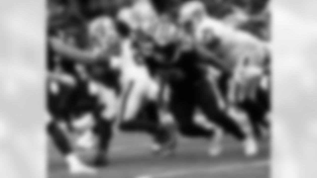 Check out the game action photos from the New Orleans Saints game against the Las Vegas Raiders for Week 17 of the 2024 NFL Season on Dec. 29, 2024 at Caesars Superdome.