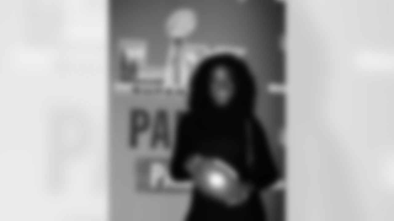 The NFL hosted a Super Bowl LX watch party at Casino Mistinguett in Paris on Sunday, February 8, 2026, featuring a Saints-branded corner with gift bags including Saints hats. Additionally, the French Quarter podcast organized a watch party for American football fans in Paris.