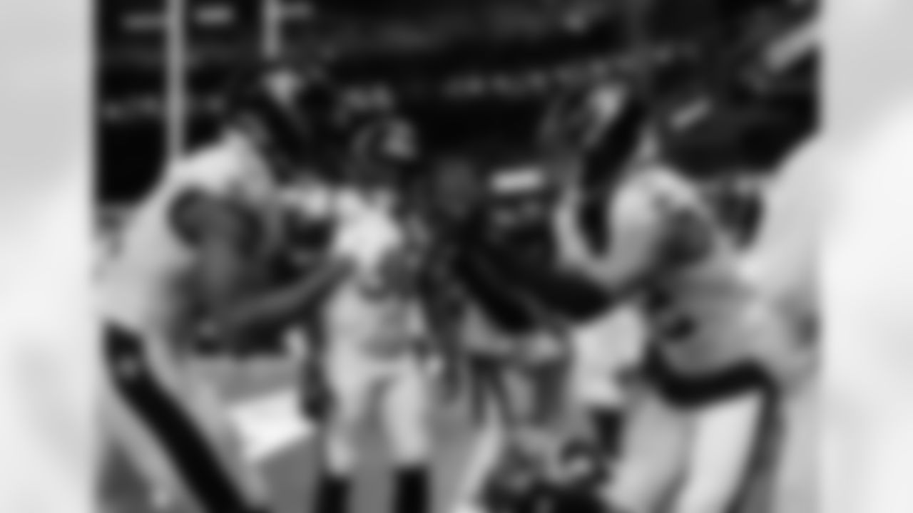 Check out the game action photos from the New Orleans Saints game against the New York Jets for Week 16 of the 2025 NFL season on Dec. 21, 2025 at the Caesars Superdome.