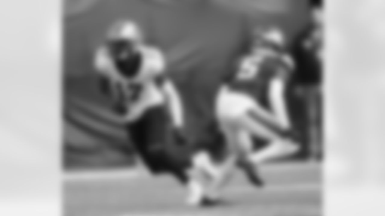 Check out the game action shots from the New Orleans Saints game against the Minnesota Vikings in Week 10 of the 2023 NFL season.