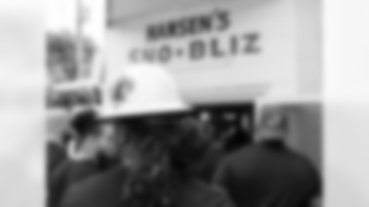 Our 2024 New Orleans Saints rookies had part two of their tour of New Orleans where they experienced local food favorites like Drago's and Hansen's Sno-Bliz. They also visited Vue Orleans and toured the Caesars Superdome.