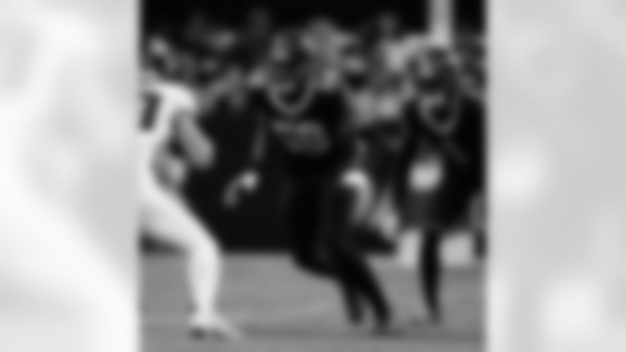 Check out the game action photos from the New Orleans Saints game against the Atlanta Falcons for Week 12 of the 2025 NFL season on Nov. 23, 2025 at the Caesars Superdome.