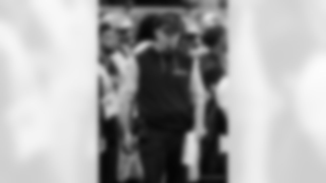 Check out the game action photos from the New Orleans Saints game against the Atlanta Falcons for Week 18 of the 2025 NFL season on Jan. 4, 2026 at Mercedes-Benz Stadium.