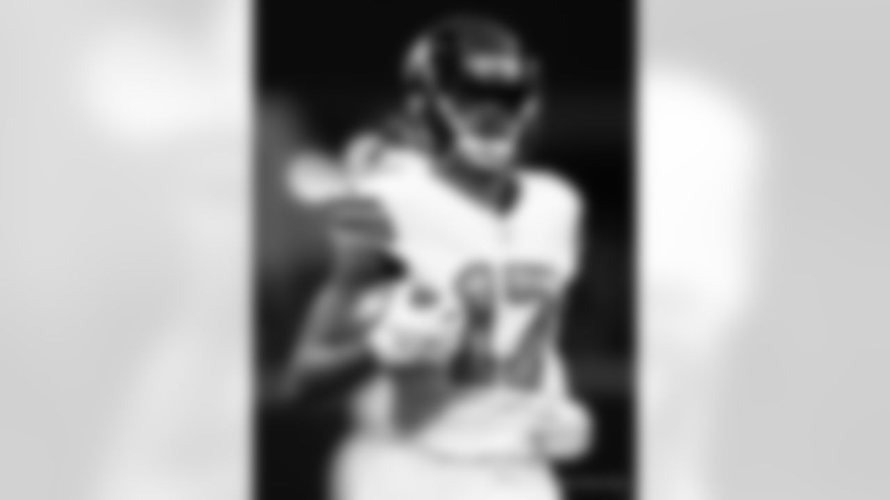 Check out the pregame warm-ups from the New Orleans Saints game against the Atlanta Falcons in Week 12 of the 2023 NFL season.