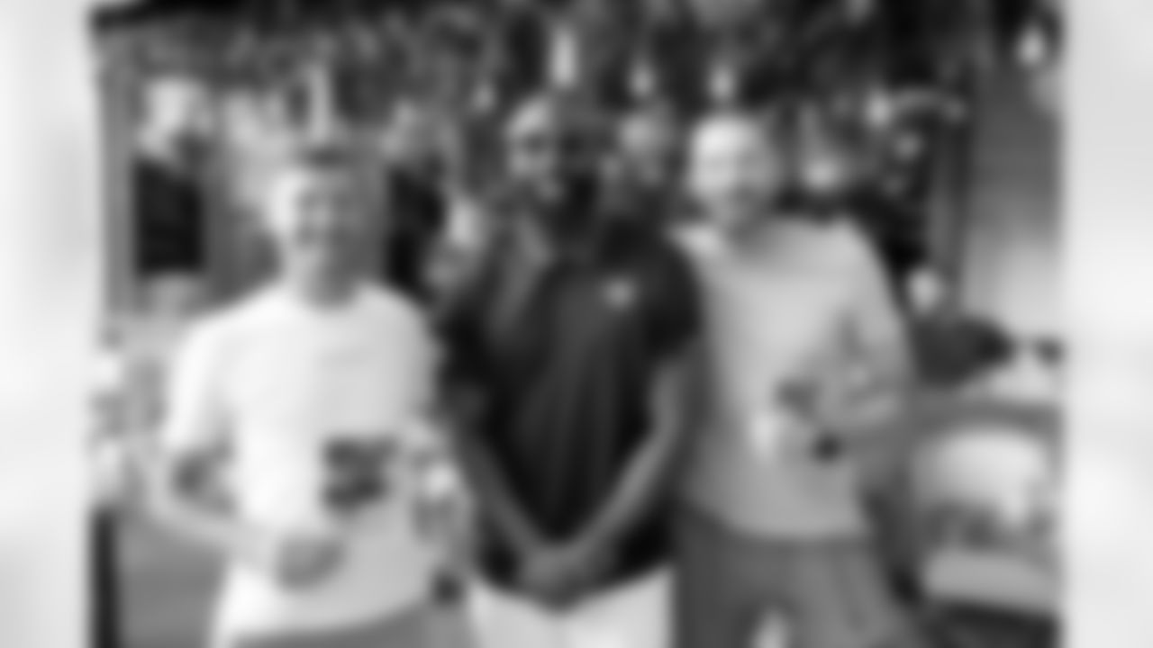 New Orleans Saints linebacker Demario Davis embraced French culture with a guided tour of Paris, visiting iconic landmarks like the Eiffel Tower, the Louvre Museum, Notre-Dame Cathedral of Paris, and more on Friday, July 11, 2025.