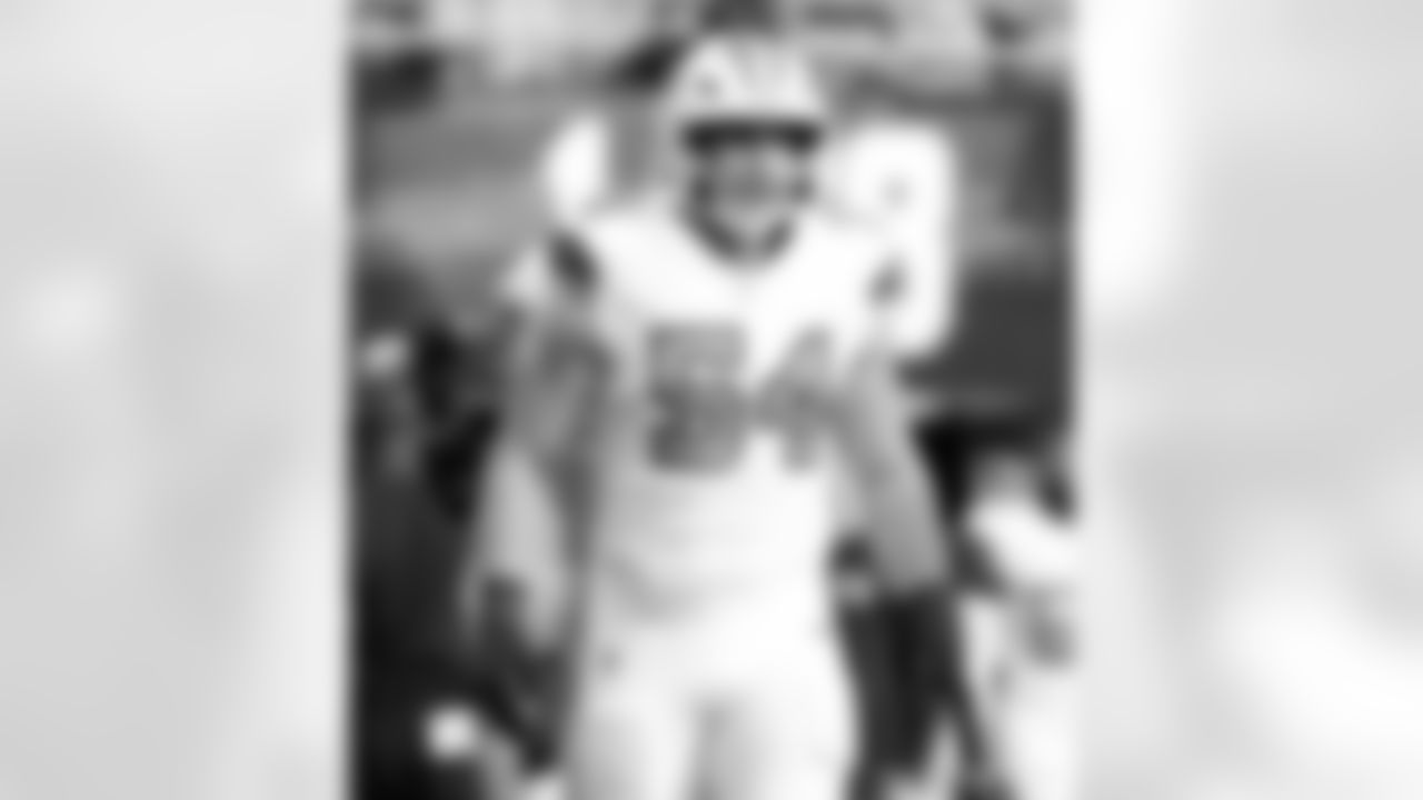 Check out the game action photos from the New Orleans Saints game against the Carolina Panthers for Week 10 of the 2025 NFL season on Nov. 9, 2025 at Bank of America Stadium.