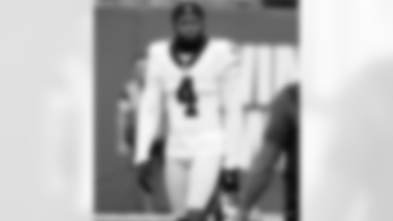 Check out the pregame photos from the New Orleans Saints game against the Tampa Bay Buccaneers for Week 14 of the 2025 NFL season on Dec. 7, 2025 at Raymond James Stadium.