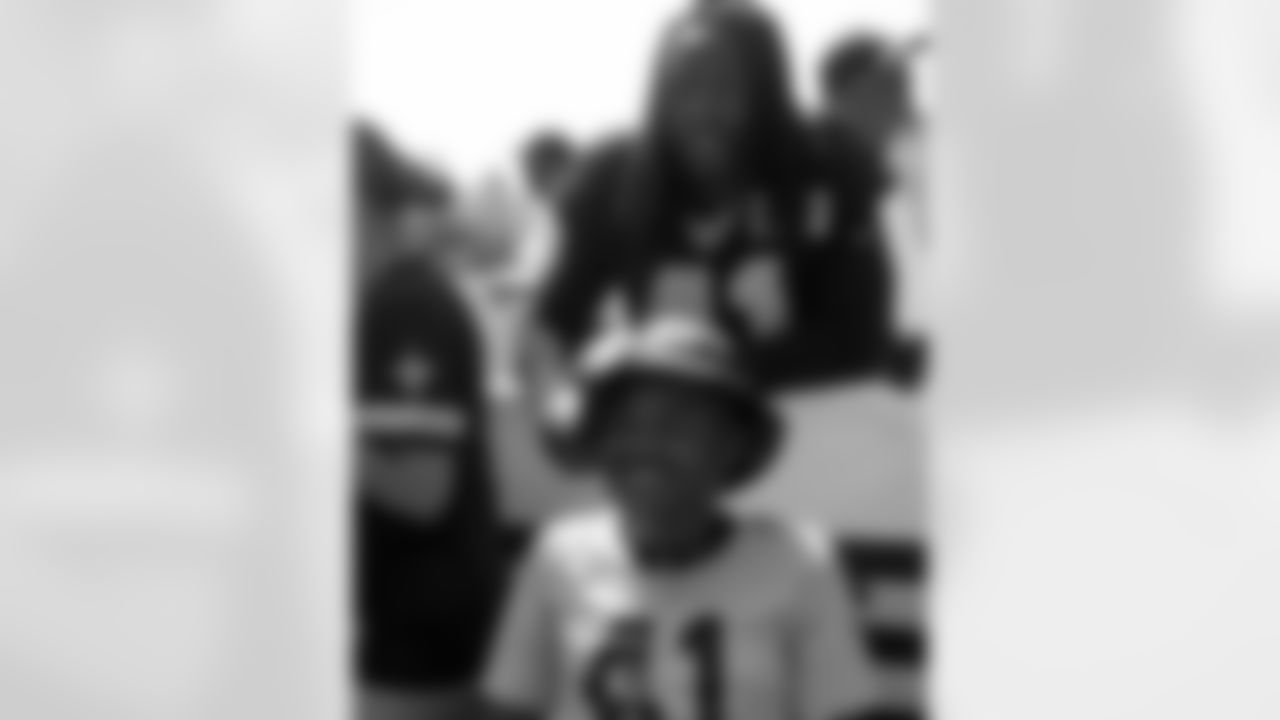 New Orleans Saints players greeted fans and signed autographs during Day 5 of 2025 Saints Training Camp presented by Rouses Markets at the Ochsner Sports Performance Center on Monday, June 28.