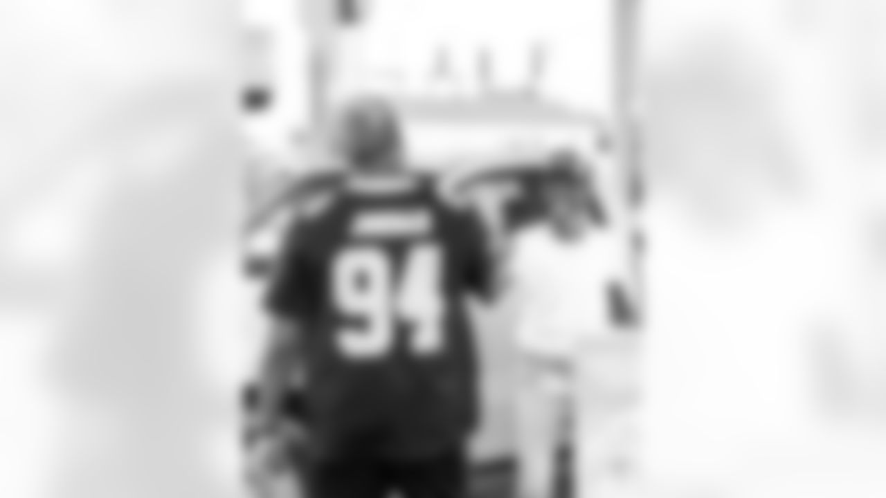 New Orleans Saints defensive end Cameron Jordan teamed up with Southern Quality Ford to provide random acts of kindness throughout the city on December 22, 2025. Jordan shared Rouses Markets gift cards with holiday shoppers, filled tanks for local fans at Chevron gas stations, and treated customers to oil changes at Southern Quality Ford.