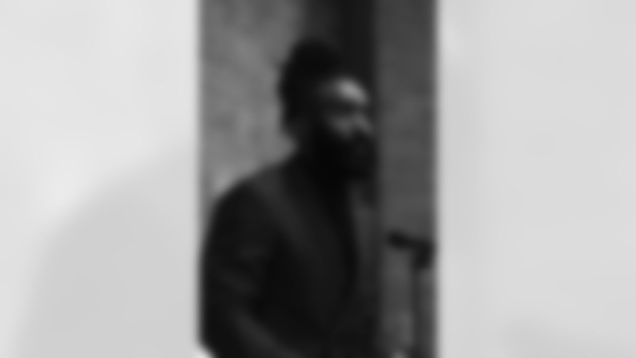 New Orleans Saints linebacker Demario Davis was the guest of honor at Big Brothers Big Sisters' open house on Monday, October 27, celebrating the launch of the organization's new New Orleans location in support of its mentorship program.