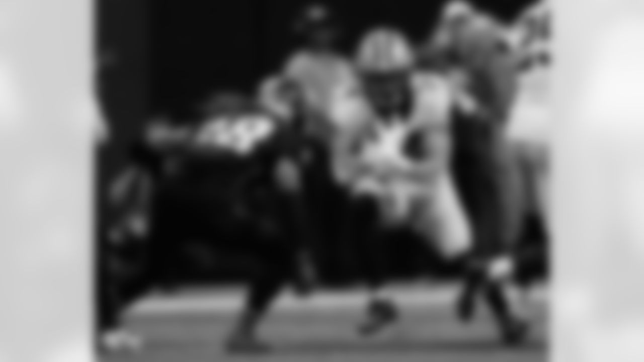 Check out the best photos of the New Orleans offense in their game against the Atlanta Falcons for Week 18 of the 2025 NFL season on Jan. 4, 2026 at Mercedes-Benz Stadium.