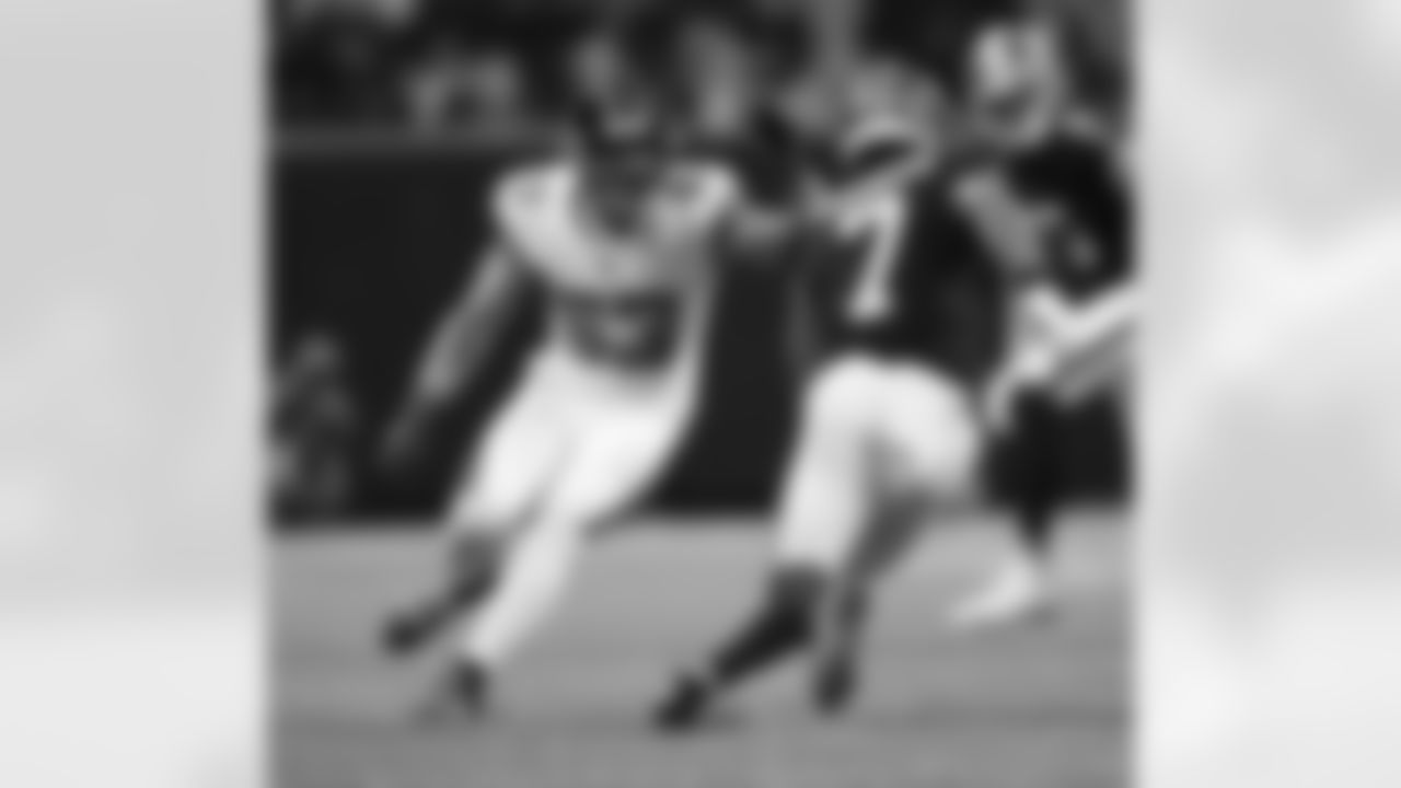 Check out photos of New Orleans Saints linebacker Zack Baun in action throughout the 2023 NFL season.