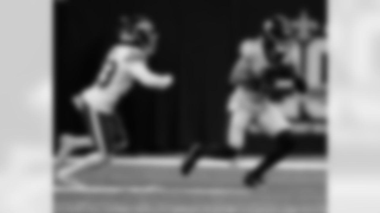 Check out the best photos of the New Orleans offense in their game against the New York Jets for Week 16 of the 2025 NFL season on Dec. 21, 2025 at Caesars Superdome.