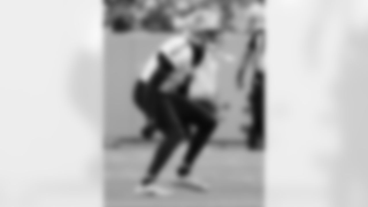 Check out the game action photos from the New Orleans Saints game against the Tennessee Titans for Week 17 of the 2025 NFL season on Dec. 28, 2025 at Nissan Stadium.