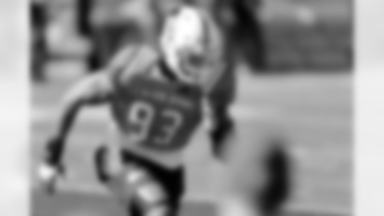 In this Tuesday, Jan. 23, 2018, file photo, South Squad defensive end Marcus Davenport, of UTSA, runs drills during the South's practice in Mobile, Ala., for Saturday's Senior Bowl NCAA college football game. The 6-foot-6, 259-pounder is one of the top NFL prospects at the Senior Bowl this week, rated as a potential first-rounder and maybe even a Top 10 pick.