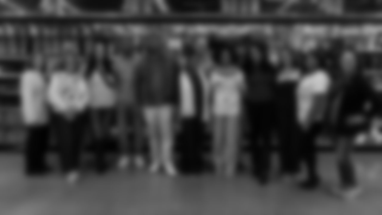 New Orleans Saints safety Justin Reid teamed up with Heroes of New Orleans for their annual holiday blitz shopping spree on Monday, Dec. 15, 2025.