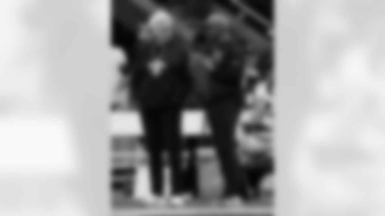 Check out the game action photos from the New Orleans Saints game against the Atlanta Falcons for Week 18 of the 2025 NFL season on Jan. 4, 2026 at Mercedes-Benz Stadium.