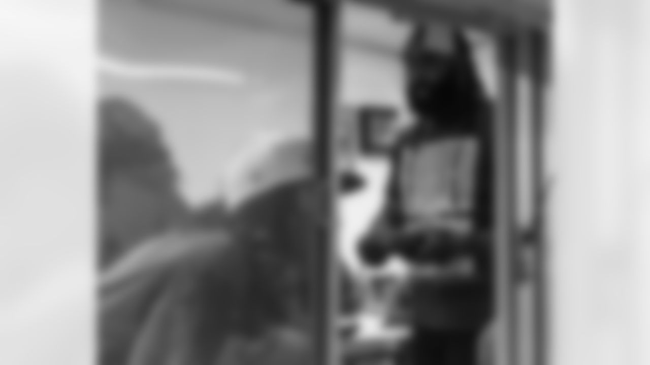 New Orleans Saints linebacker Demario Davis and his wife, Tamela's Devoted Dreamers Foundation hosted the annual "Dinner with the Davises" event at the Boys and Girls Club Gretna on Nov. 18, 2025.