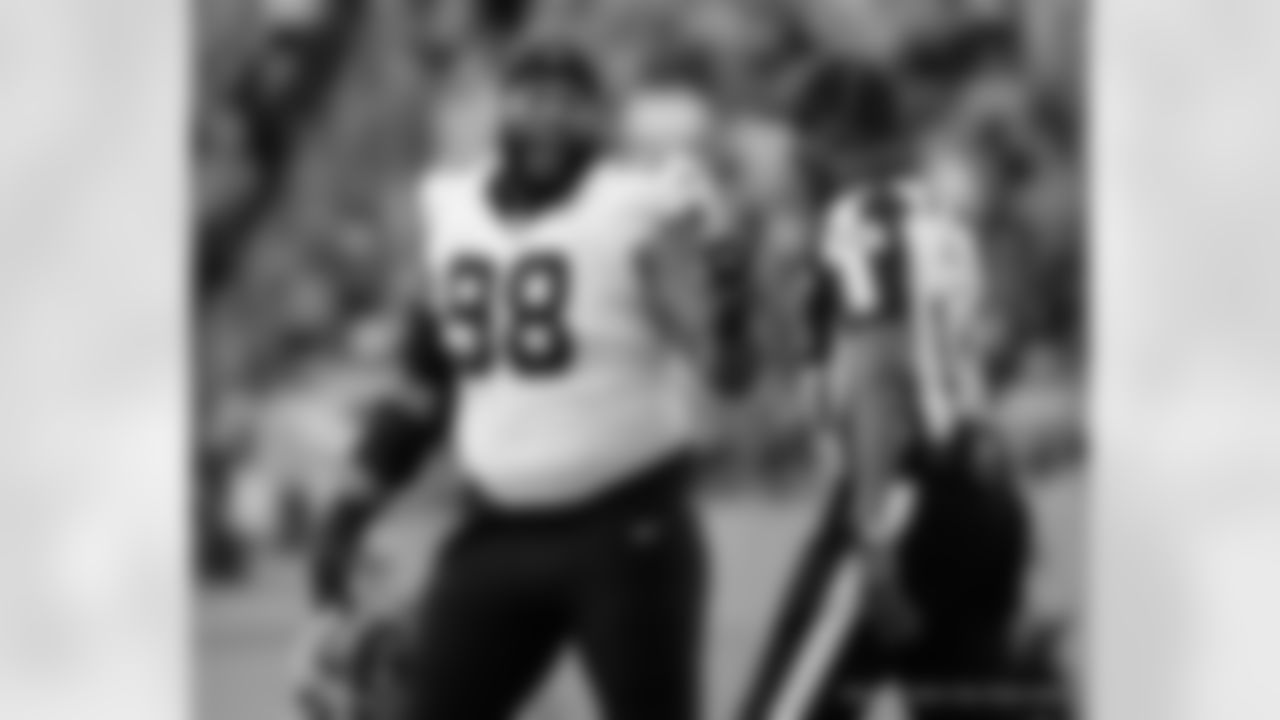 Check out the game action photos from the New Orleans Saints game against the Tennessee Titans for Week 17 of the 2025 NFL season on Dec. 28, 2025 at Nissan Stadium.