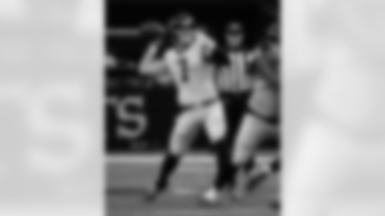 Check out the game action photos from the New Orleans Saints game against the New York Jets for Week 16 of the 2025 NFL season on Dec. 21, 2025 at the Caesars Superdome.