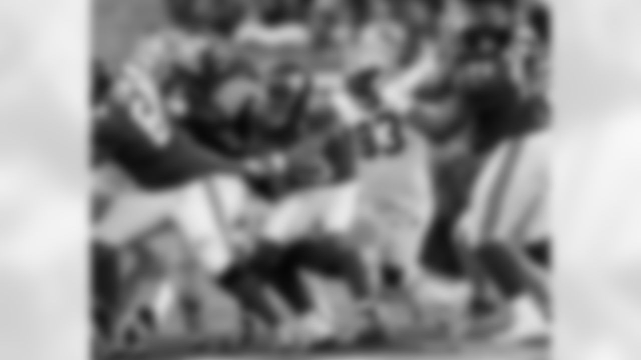 DT Nathan Shepherd (93) in action during the New Orleans Saints game against the New York Giants for Week 14 of the 2024 NFL Season on Dec. 8, 2024 at MetLife Stadium.