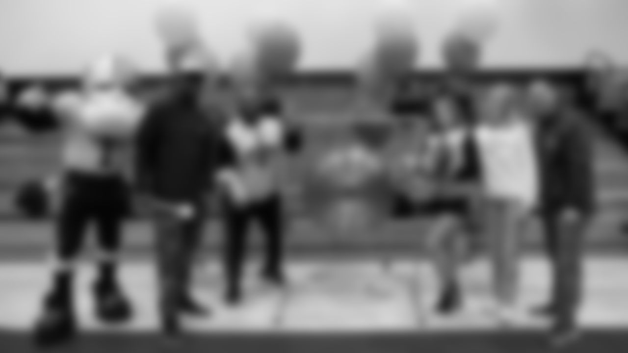 New Orleans Saints legend Devery Henderson joined LA Blue for a meal packing event for the local community, honoring the legacy of Martin Luther King Jr., on January 19, 2026.