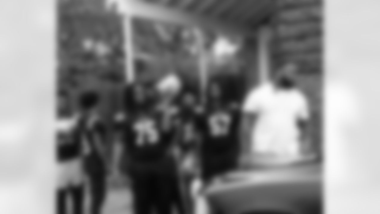 New Orleans Saints defensive tackle Davon Godchaux hosted a Thanksgiving turkey distribution for local residents at the COPAC Community Center on Nov. 25, 2025. The Plaquemine High School football team assisted Godchaux in the giveaway.