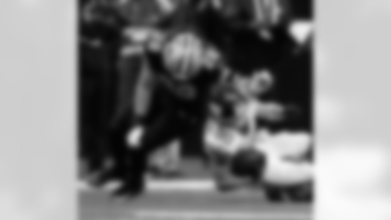 Check out the game action photos from the New Orleans Saints game against the New York Giants for Week 5 of the 2025 NFL season on Oct. 5, 2025 at Caesars Superdome.