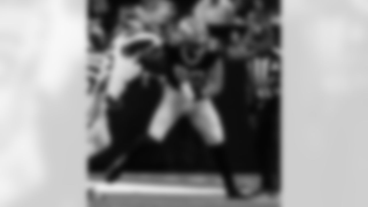 Check out the game action photos from the New Orleans Saints game against the Denver Broncos in Week 3 of the 2025 NFL preseason