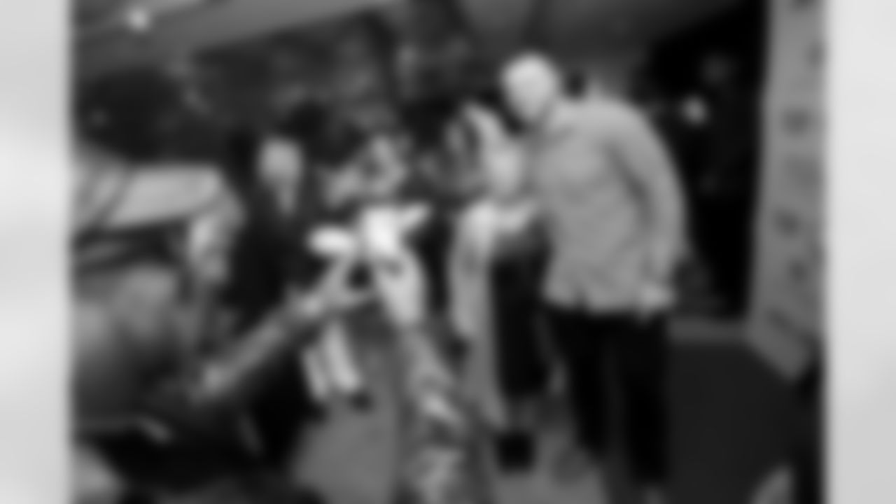 Saints linebacker Demario Davis and his Devoted Dreamers Foundation held their second annual "Dining for Dreams" event on Monday, October 13, 2025. Davis and his teammates served dinner to patrons to celebrate community, connection, and giving back.